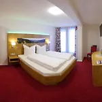 Gaestehaus Cafe Heck Bed and Breakfast 3*