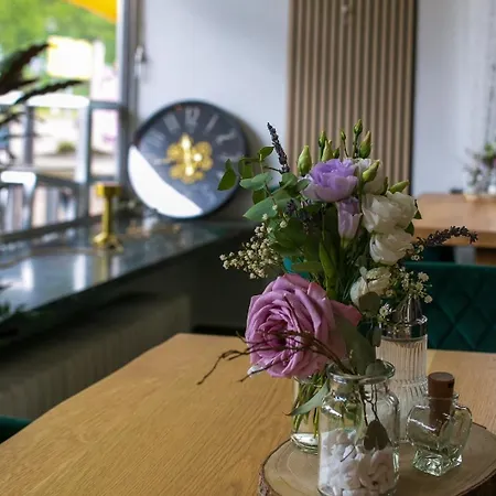 Gaestehaus Cafe Heck 3*