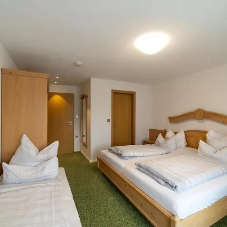 Gaestehaus Cafe Heck Bed & Breakfast