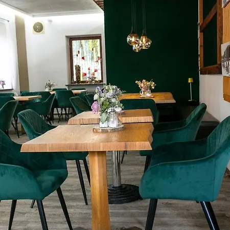 Bed & Breakfast Gaestehaus Cafe Heck 3*