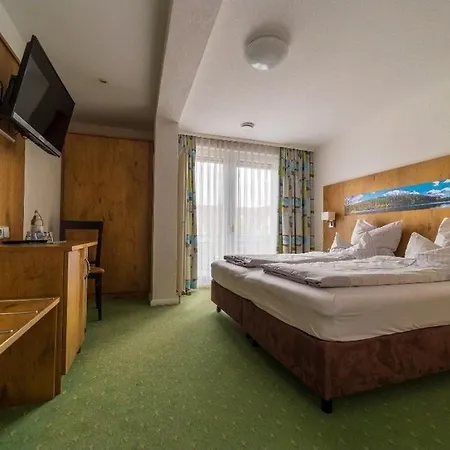 Gaestehaus Cafe Heck Bed & Breakfast Titisee-Neustadt