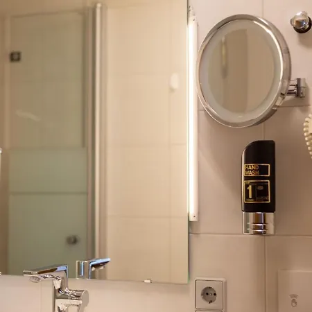 Bed & Breakfast Gaestehaus Cafe Heck 3*