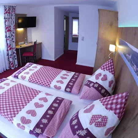 Gaestehaus Cafe Heck Titisee-Neustadt